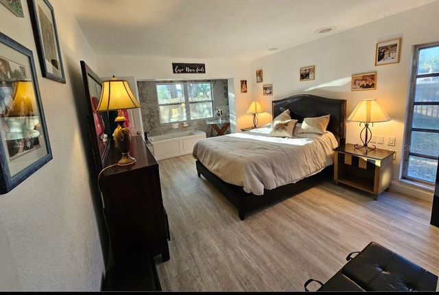 7990 42ND STREET N, Pinellas Park, FL 33781