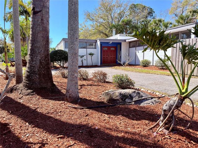 7990 42ND STREET N, Pinellas Park, FL 33781