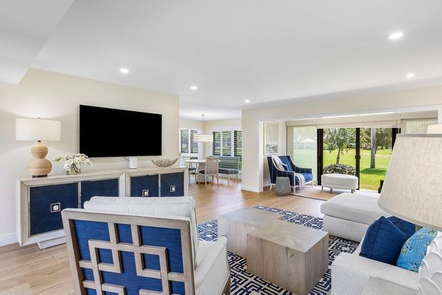 3721 Quail Ridge Drive N Bobwhite C, Boynton Beach, FL 33436