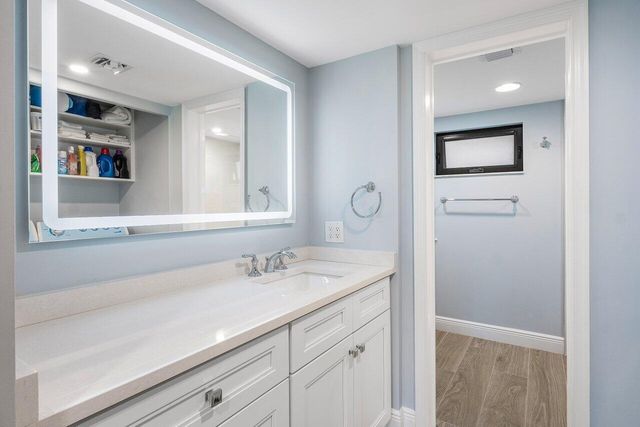 3721 Quail Ridge Drive N Bobwhite C, Boynton Beach, FL 33436