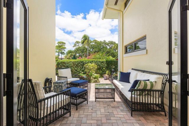 3721 Quail Ridge Drive N Bobwhite C, Boynton Beach, FL 33436