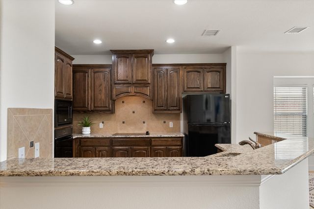 9809 Brazoria Trail, Fort Worth, TX 76126