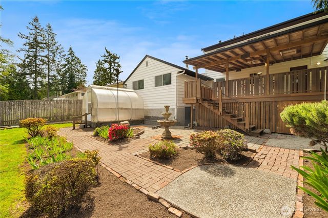 18615 81st Avenue W, Edmonds, WA 98026