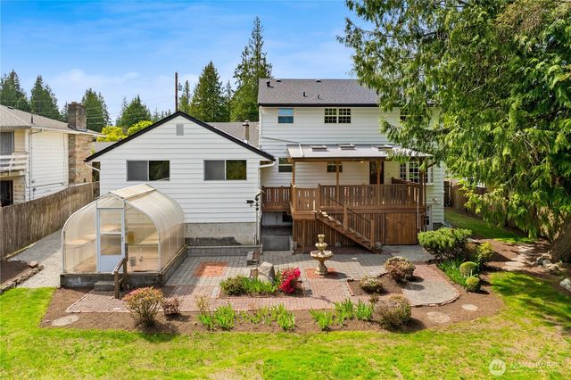 18615 81st Avenue W, Edmonds, WA 98026