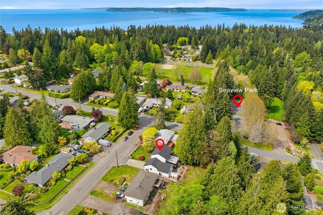18615 81st Avenue W, Edmonds, WA 98026