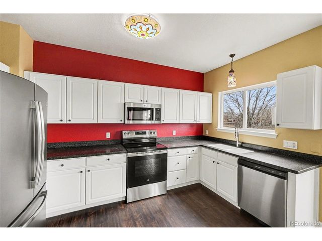 9737 Eagle Creek Pkwy, Commerce City, CO 80022