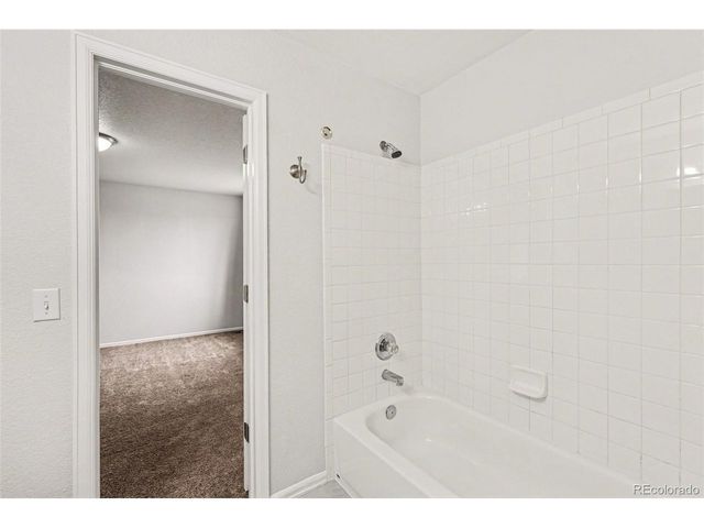 9737 Eagle Creek Pkwy, Commerce City, CO 80022