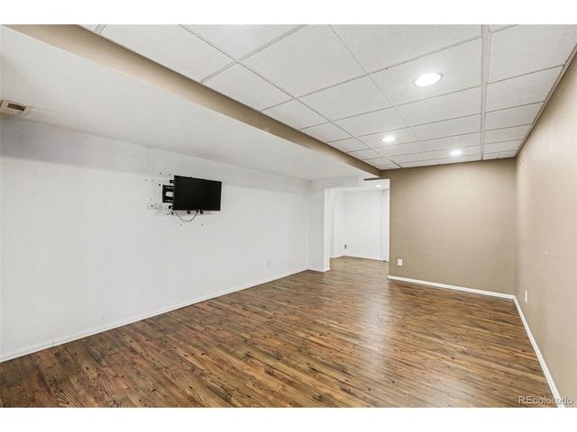 9737 Eagle Creek Pkwy, Commerce City, CO 80022