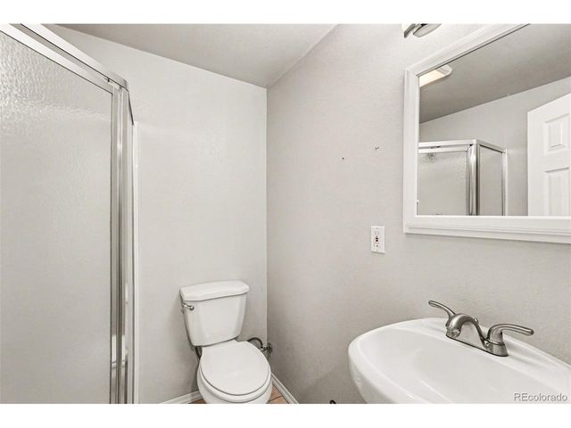 9737 Eagle Creek Pkwy, Commerce City, CO 80022