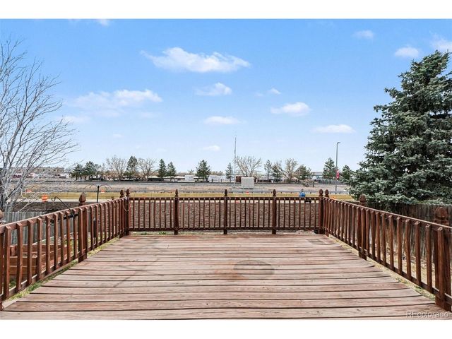 9737 Eagle Creek Pkwy, Commerce City, CO 80022