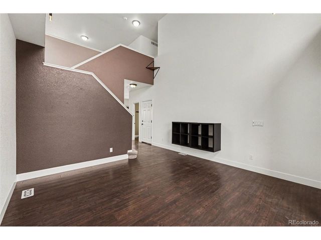 9737 Eagle Creek Pkwy, Commerce City, CO 80022