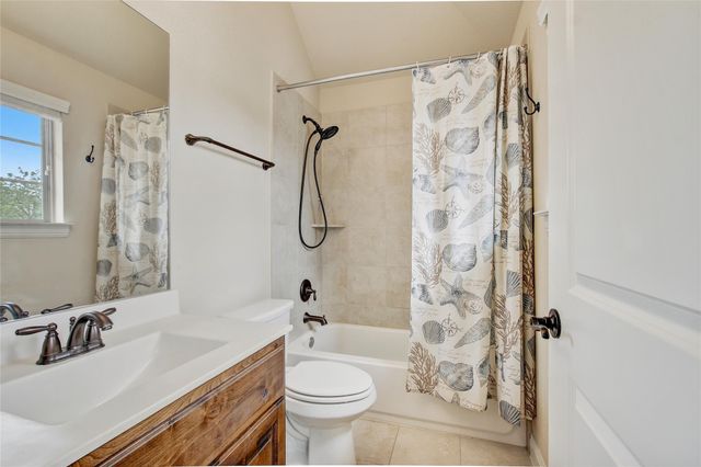 9028 Eagle Vista CT, Austin, TX 78738