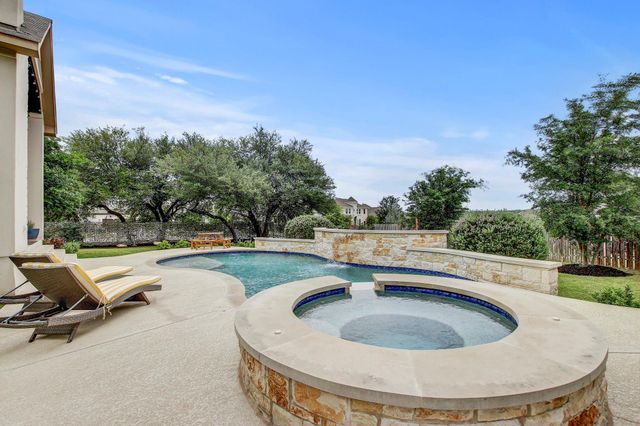 9028 Eagle Vista CT, Austin, TX 78738