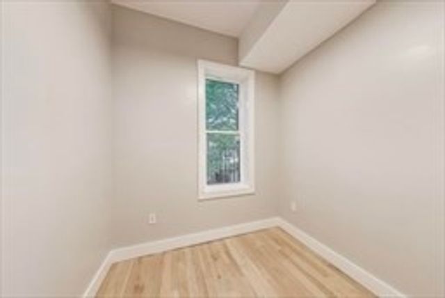 35 Delle Ave, Boston, MA 02120