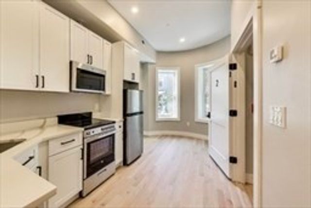 35 Delle Ave, Boston, MA 02120