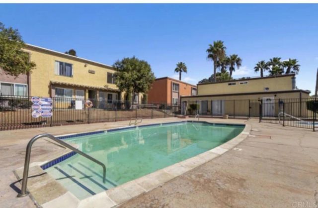 1679 Pentecost Way 6, San Diego, CA 92105