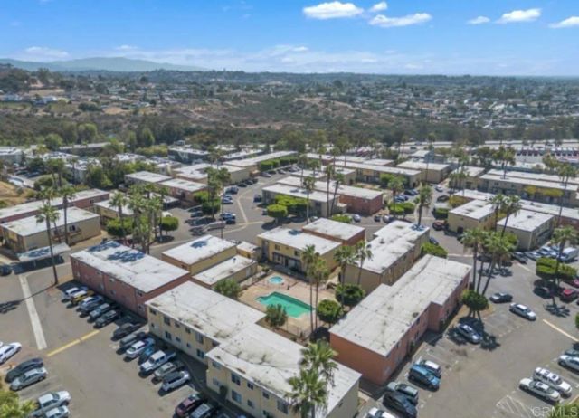 1679 Pentecost Way 6, San Diego, CA 92105