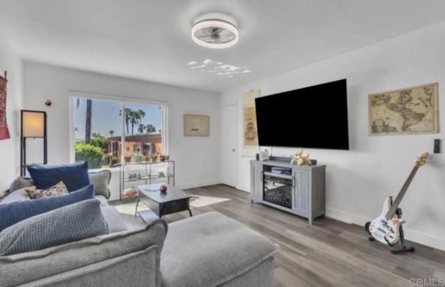 1679 Pentecost Way 6, San Diego, CA 92105