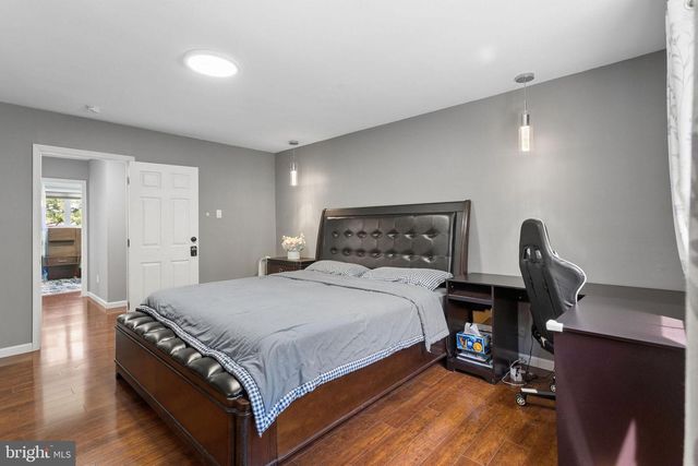 252 SANDRINGHAM RD, Cherry Hill, NJ 08003