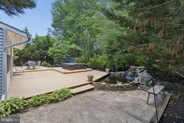252 SANDRINGHAM RD, Cherry Hill, NJ 08003
