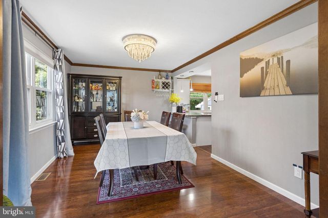252 SANDRINGHAM RD, Cherry Hill, NJ 08003