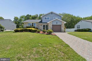 252 SANDRINGHAM RD, Cherry Hill, NJ 08003