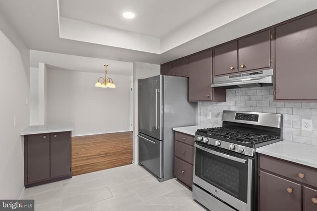 514 GOLDEN ST, Lititz, PA 17543