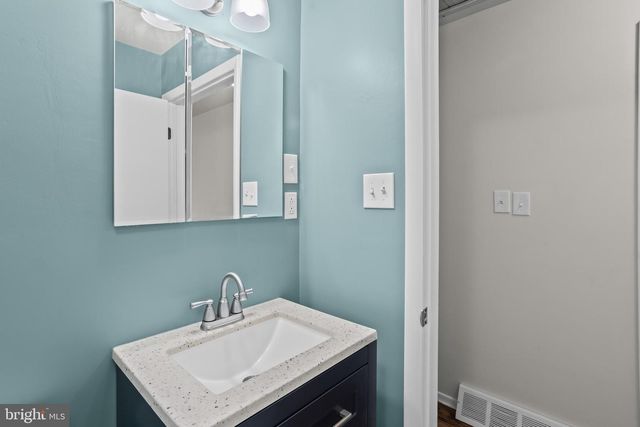514 GOLDEN ST, Lititz, PA 17543