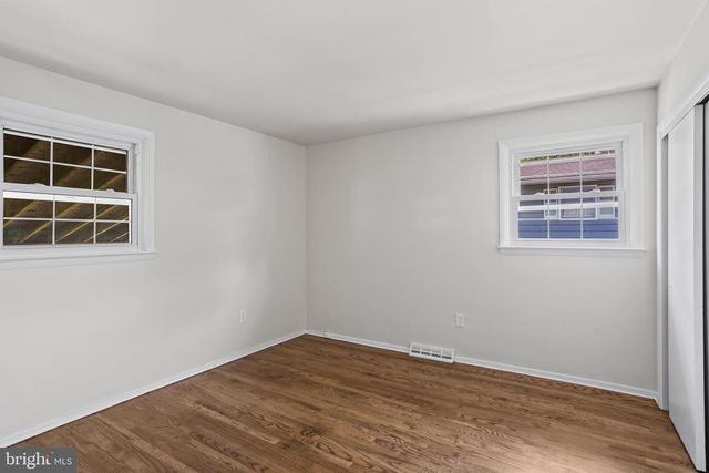514 GOLDEN ST, Lititz, PA 17543