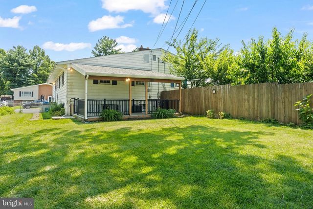 514 GOLDEN ST, Lititz, PA 17543