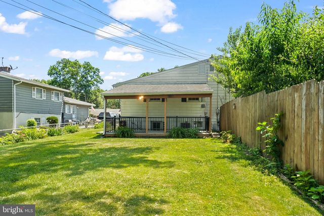 514 GOLDEN ST, Lititz, PA 17543