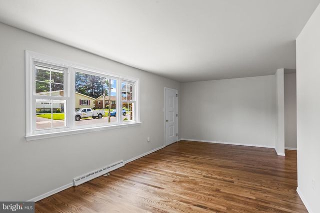 514 GOLDEN ST, Lititz, PA 17543