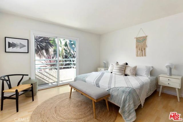 11734 Avon, Los Angeles, CA 90066