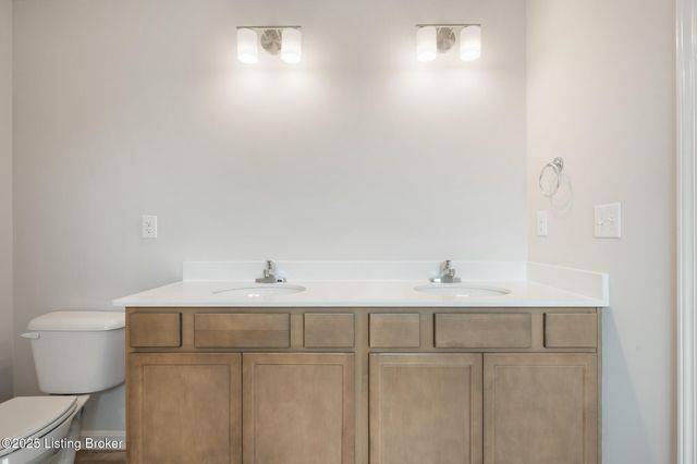 7819 Copper Drift Way, Louisville, KY 40291