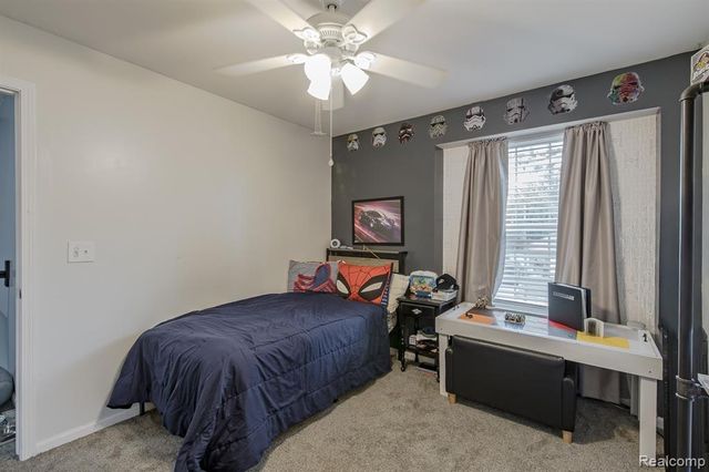 216 W Flint Street, Lake Orion, MI 48362