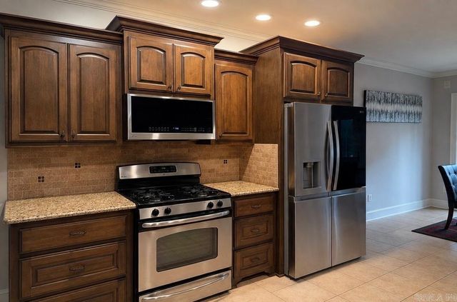 3321 Blackberry Lane, Benton, AR 72015