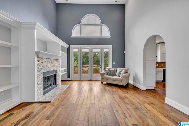 205 WOODBRIDGE TRAIL, Chelsea, AL 35043