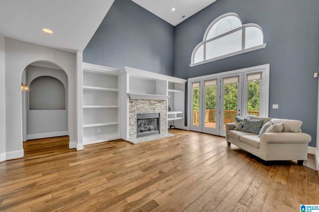 205 WOODBRIDGE TRAIL, Chelsea, AL 35043