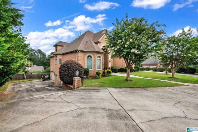 205 WOODBRIDGE TRAIL, Chelsea, AL 35043