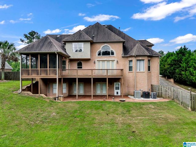 205 WOODBRIDGE TRAIL, Chelsea, AL 35043