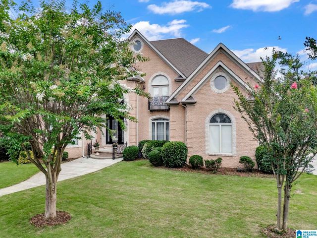 205 WOODBRIDGE TRAIL, Chelsea, AL 35043