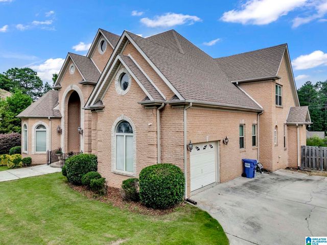 205 WOODBRIDGE TRAIL, Chelsea, AL 35043