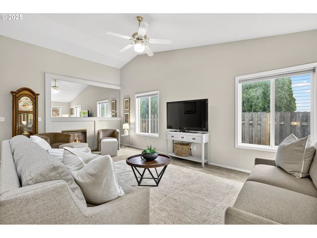 17137 Nw STOLLER Dr, Portland, OR 97229