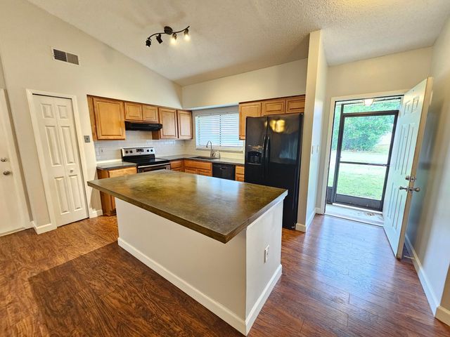 6527 Pleasant Avenue, Cocoa, FL 32927