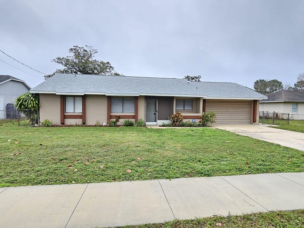 6527 Pleasant Avenue, Cocoa, FL 32927