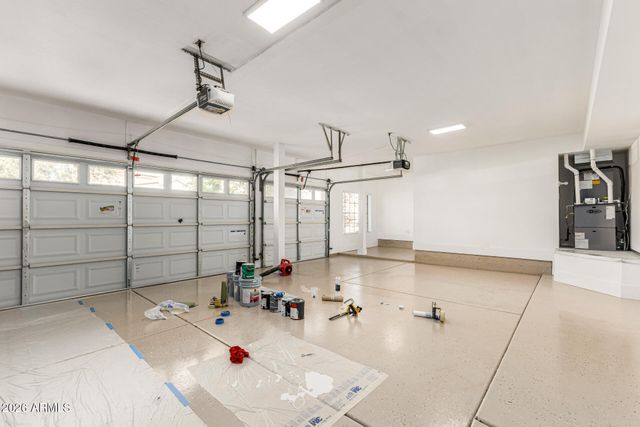 6213 E HELM Drive, Scottsdale, AZ 85254