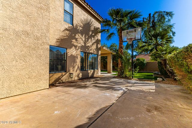 6213 E HELM Drive, Scottsdale, AZ 85254