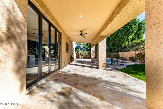 6213 E HELM Drive, Scottsdale, AZ 85254