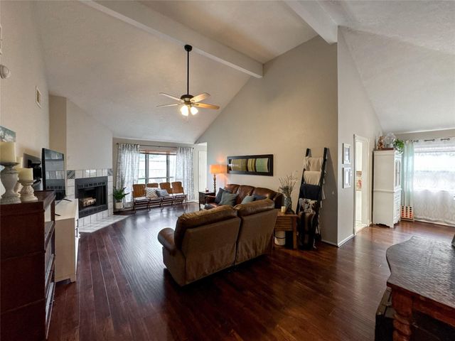 2909 Laurelridge Drive, League City, TX 77573