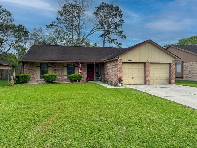 2909 Laurelridge Drive, League City, TX 77573